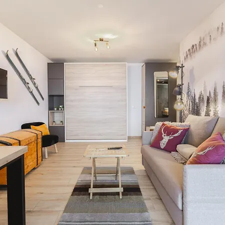 Renove Avec Vue Imprenable Sur Les Alpes Apartment