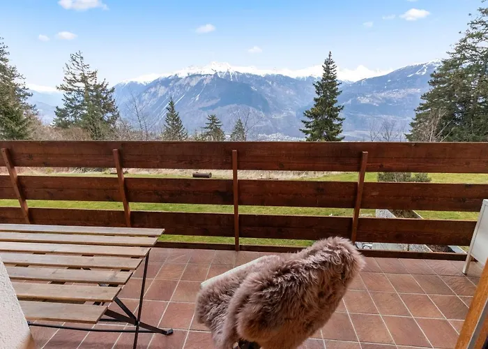 Renove Avec Vue Imprenable Sur Les Alpes