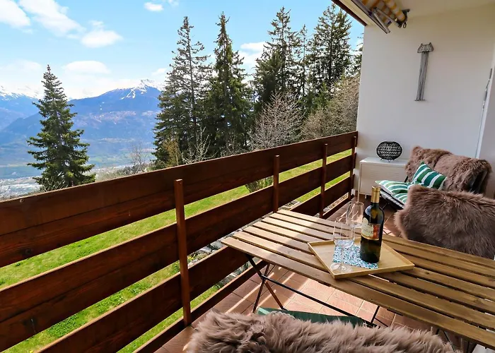 Rénové Avec Vue Imprenable Sur Les Alpes Apartamento